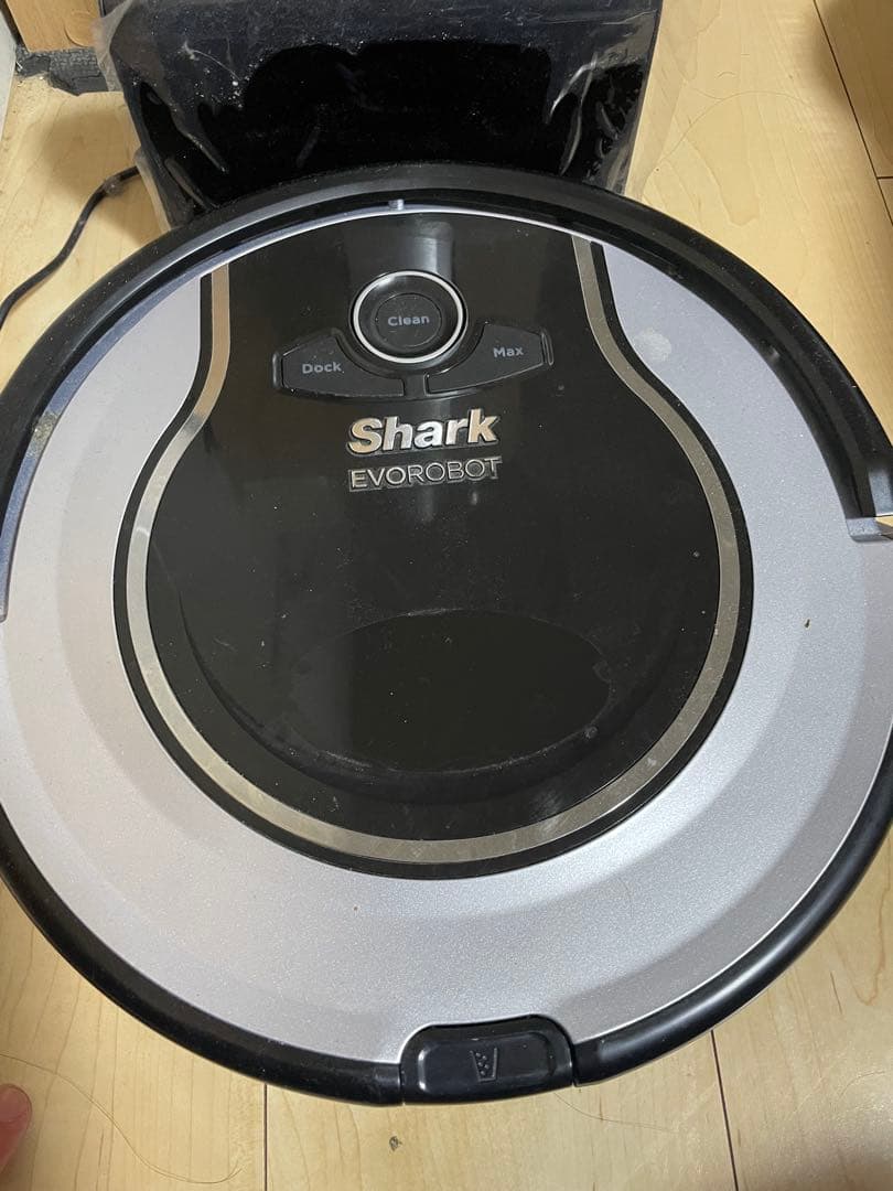 Shark EVOROBOT S72 ロボット掃除機本体　（ジャンク品）