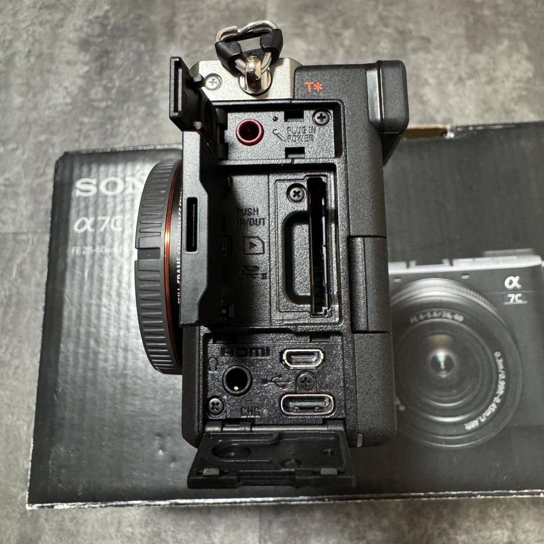【美品】 シャッター回数47回 Sony α7C ズームレンズキット