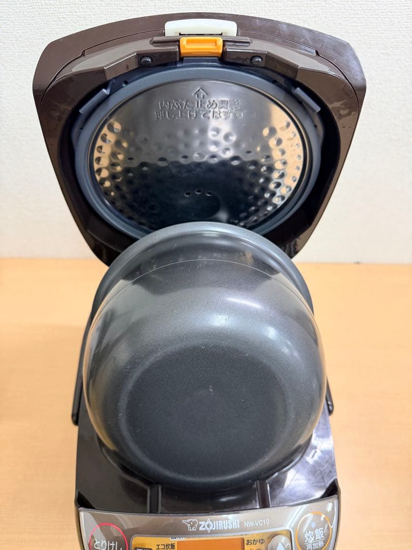 象印ZOJIRUSHI炊飯器 NW-VC10 5.5合 IH炊飯器 2023年製