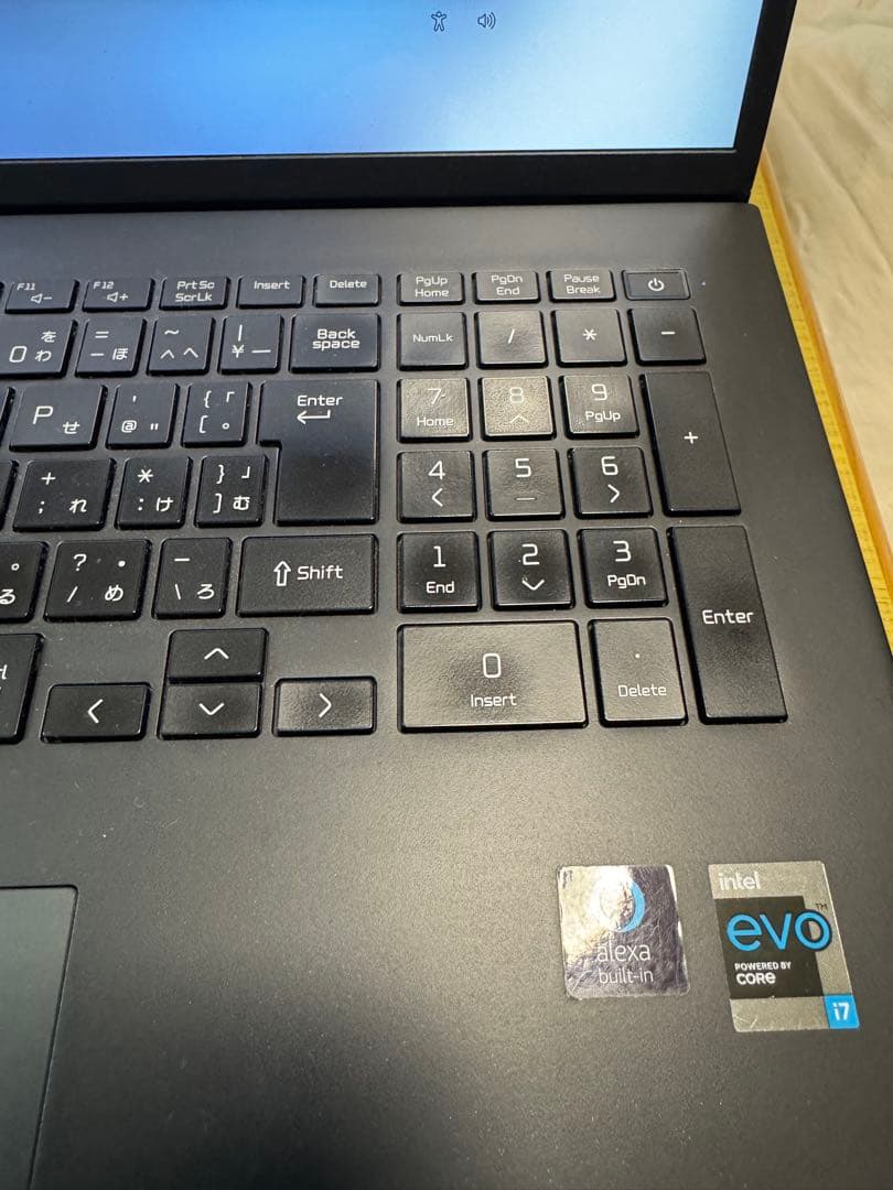 美品 LG gram 17 17インチ 1.34kg Core i7