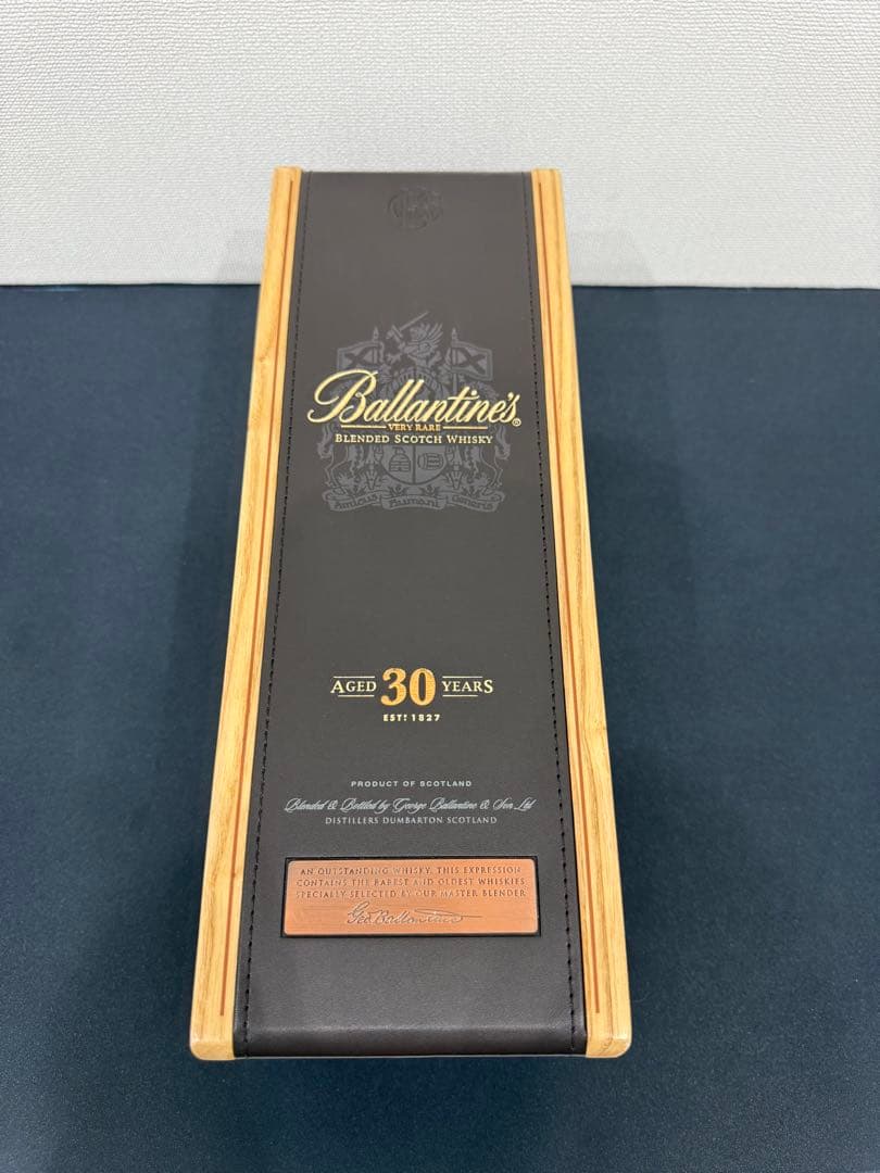 【未開封】Ballantine’s バランタイン 30年 箱付き