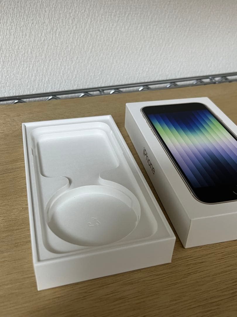 iPhone SE (第3世代) ホワイト 128GB SIM フリー 極美品