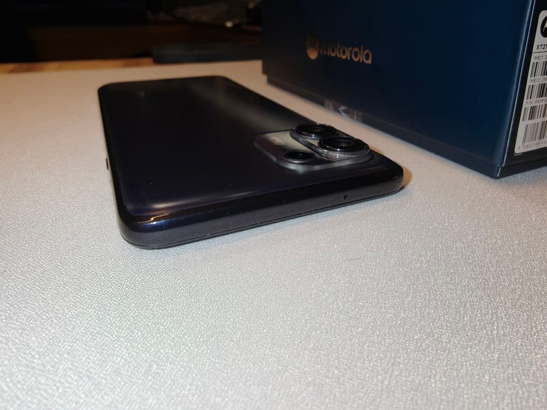 motorola edge 20 fusion 本体