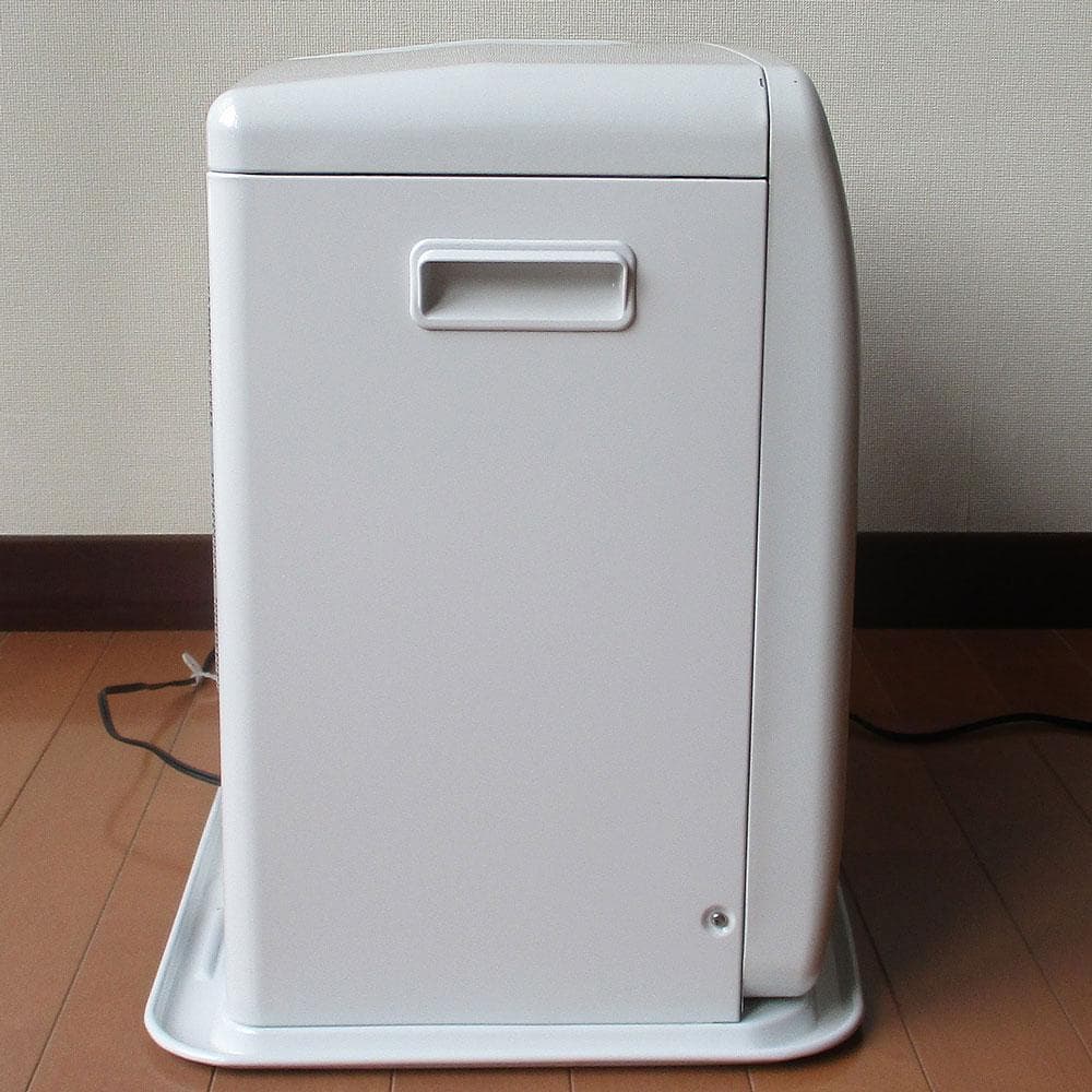 多分、この先長く使える【高額部品交換】完全分解清掃　コロナ石油ファンヒーター