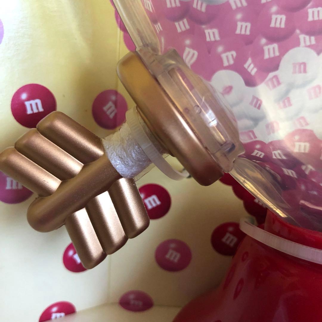 未使用箱入りアメリカ限定M&M'sキャンディディスペンサーハート型ボトルレッド