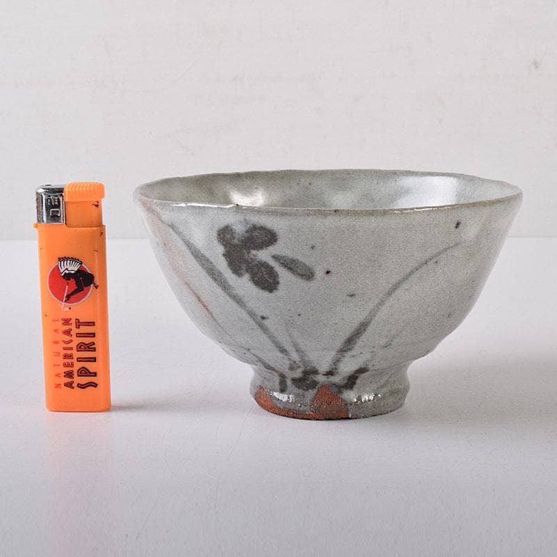 茶道具　虎渓山　水月窯　唐津焼　絵唐津　花文　茶碗　共箱　C　R7937