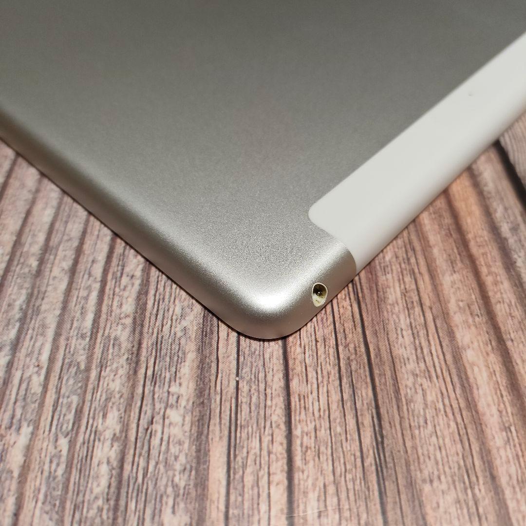 iPad 第7世代 128GB SIMフリー シルバー 美品 バッテリー90%