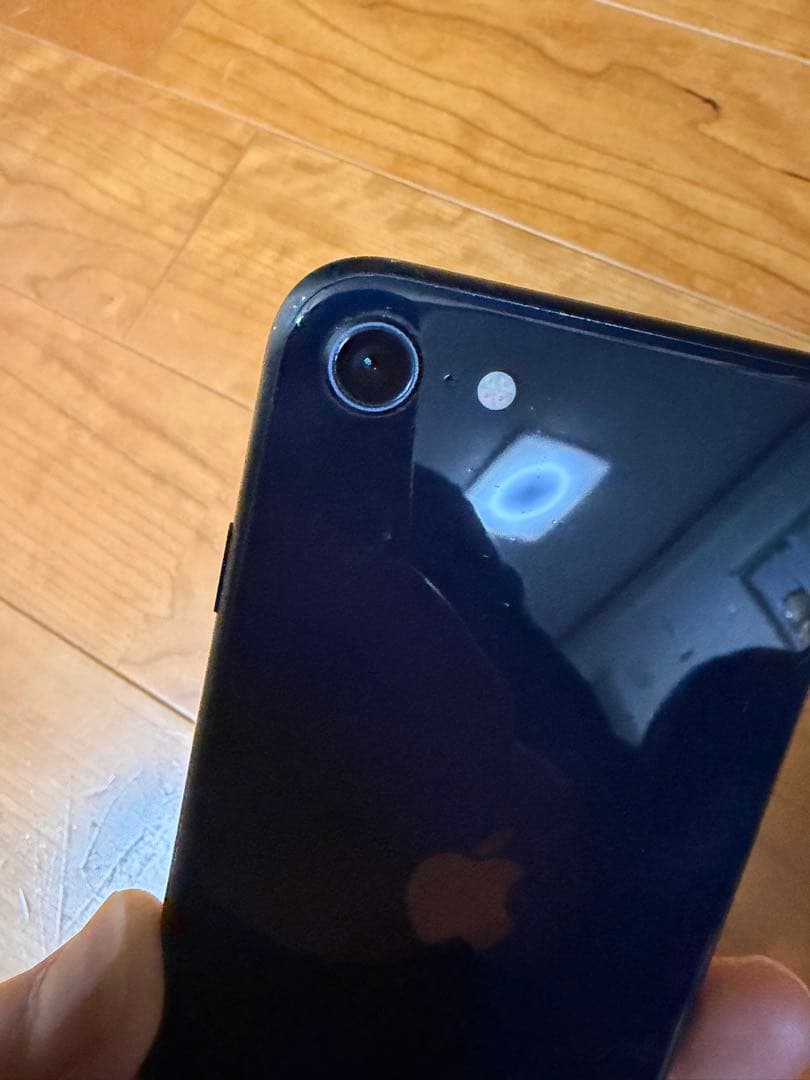 Apple iPhone SE (第3世代) ブラック 本体　ミッドナイト