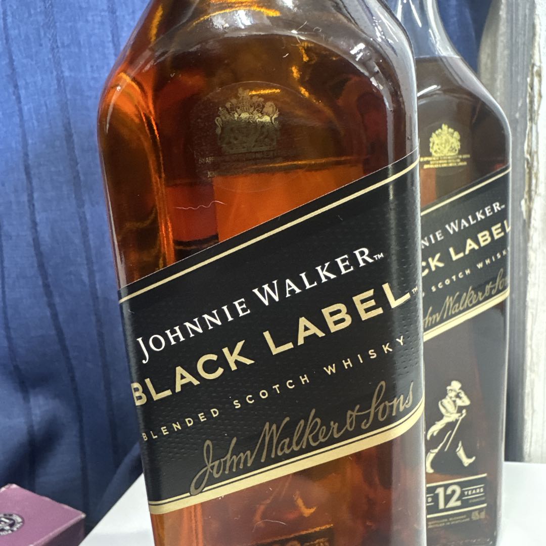 3本セット⭐︎Johnnie Walker Black Label 700ml