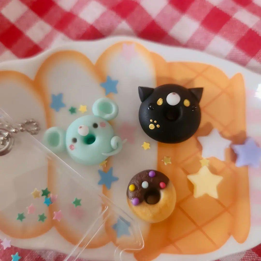黒猫&ネズミのドーナツ☆キーホルダー(ボールチェーン)