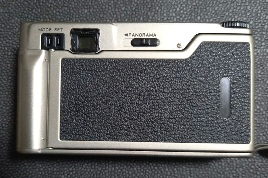 Nikon 35ti ストラップ ケース付き
