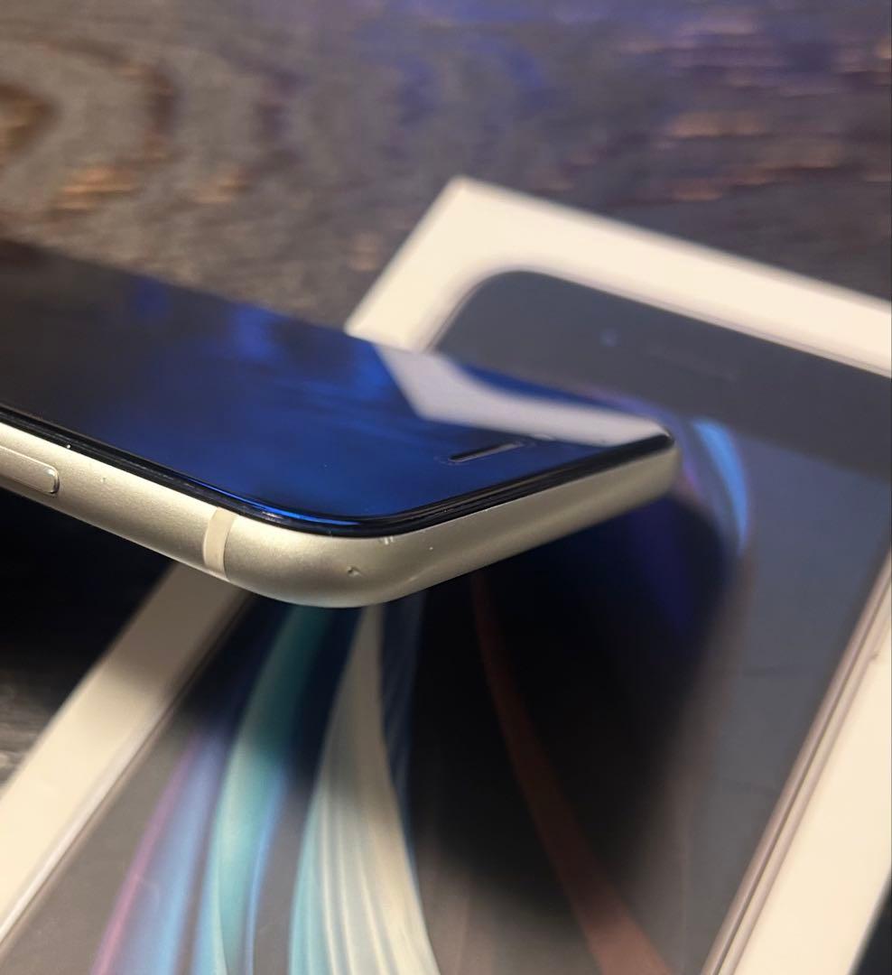 【ジャンク品】iPhoneSE 第2世代 128GB ホワイト