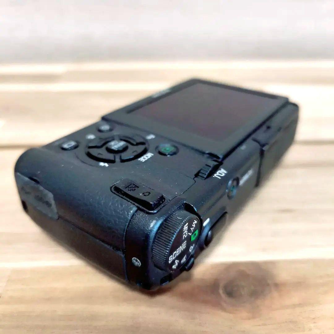 RICOH GR DIGITAL 2　コンパクトデジタルカメラ　オールドコンデジ