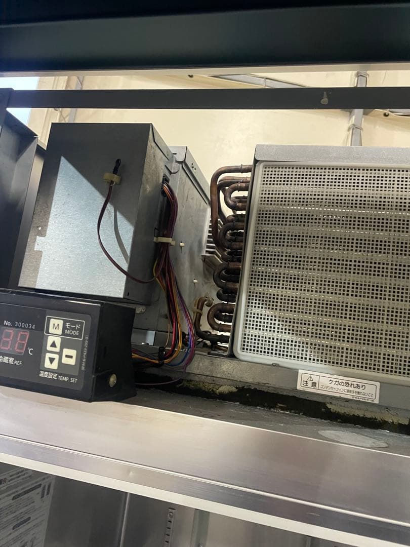 LI 　Panasonic 縦型2ドア冷蔵庫 SRR-J661VA