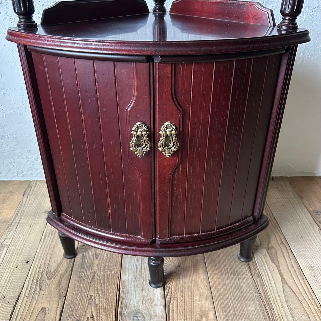 【美品】脚付き コーナーラック