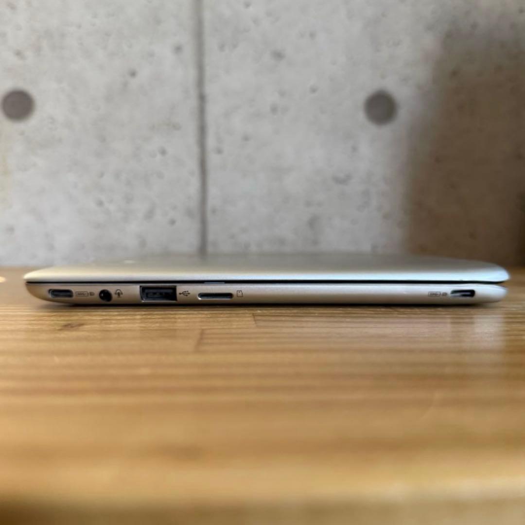ASUS Chromebook C101P ノートパソコン シルバー 10.1