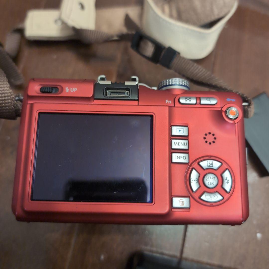 Olympus ミラーレス一眼カメラ レッドE-PL1