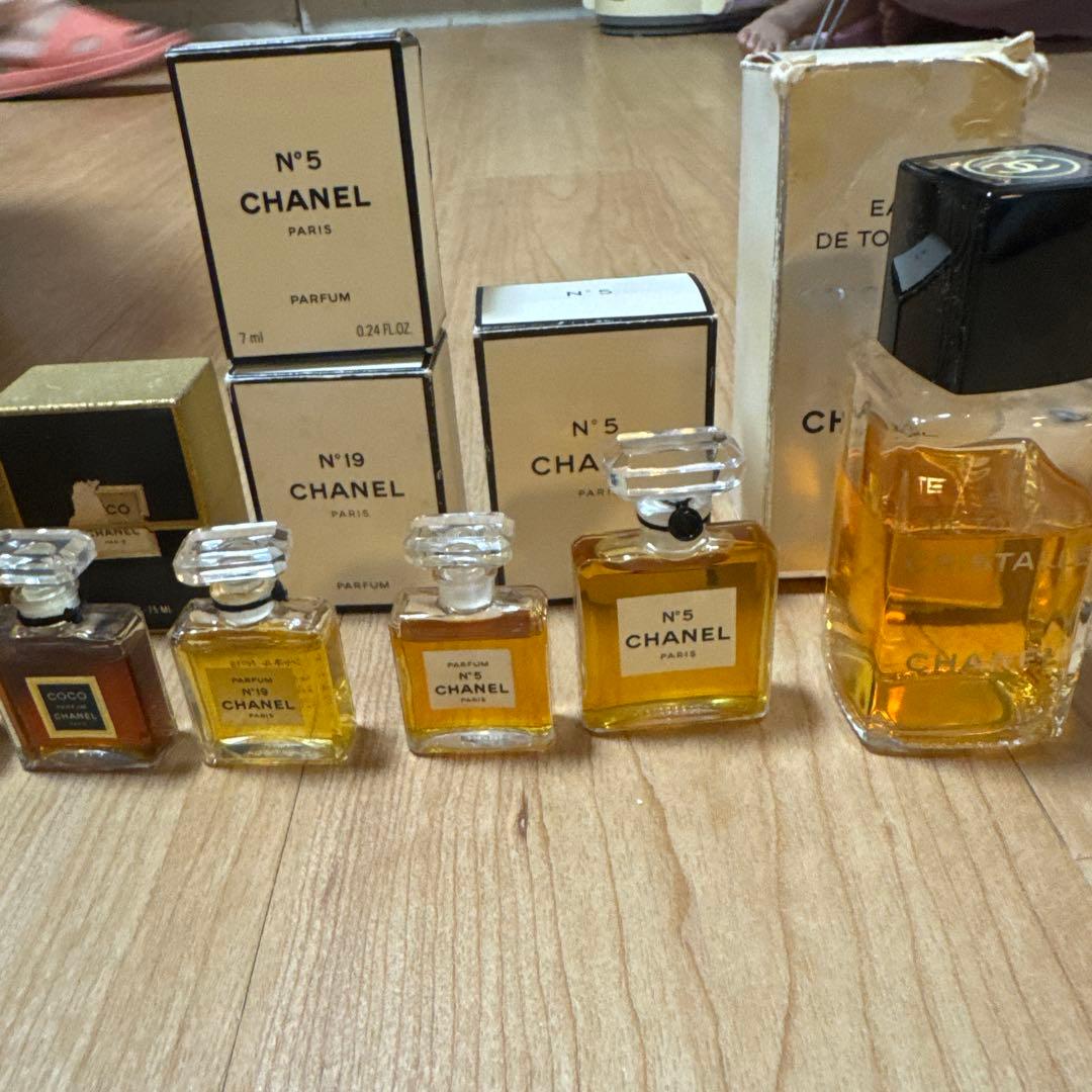 CHANELの香水セット　値下げ交渉オッケー！