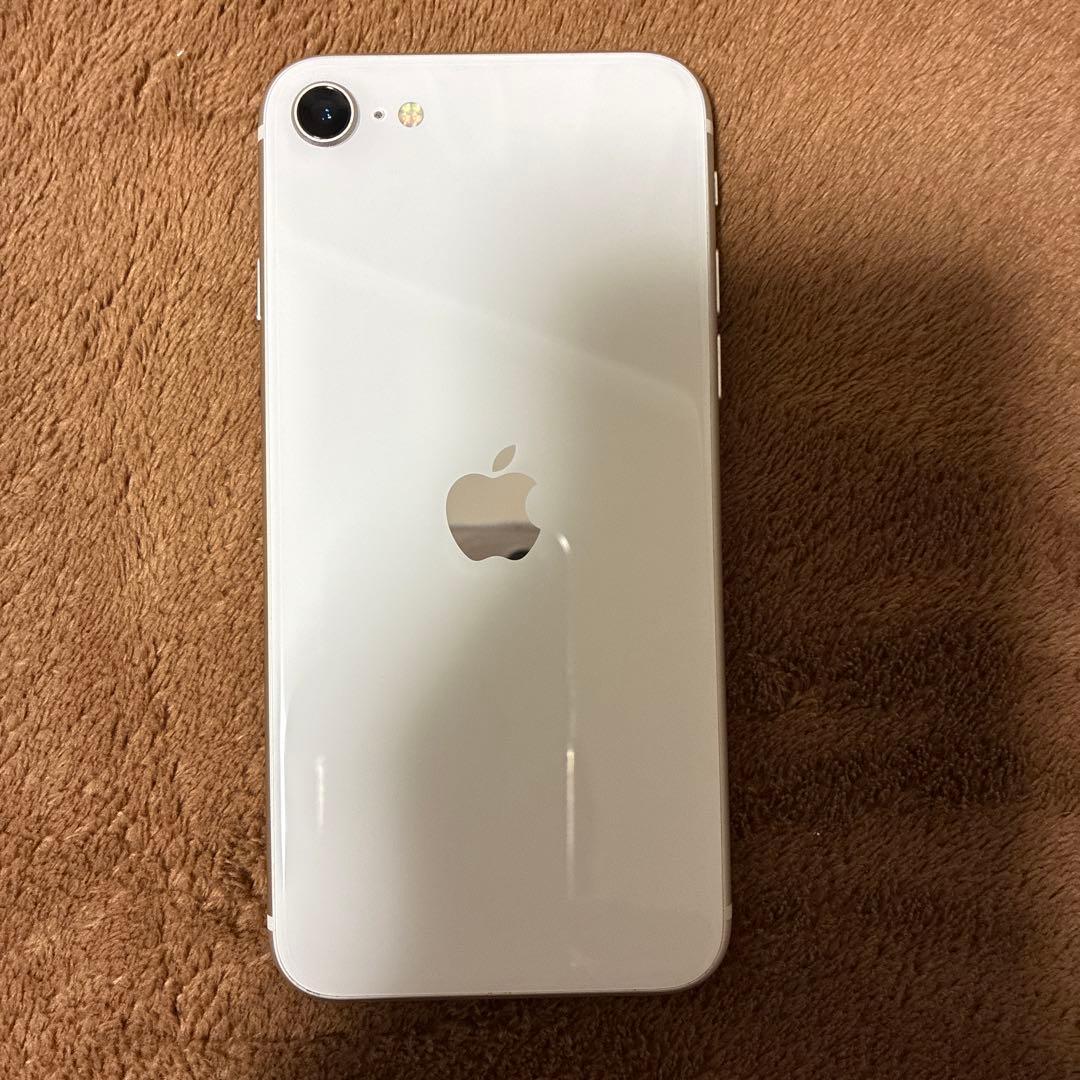 iPhone SE3 64GB スターライト