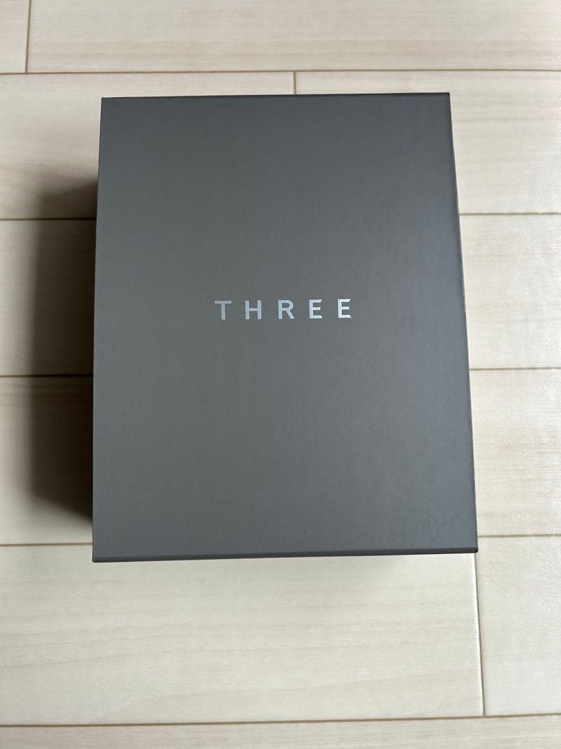 【ギフトBOX付き】THREE シャンプー　トリートメント