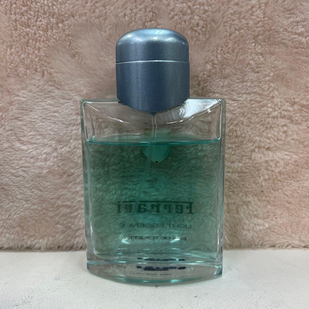 残量8割★　Ferrari Light Essence 125ml オードトワレ