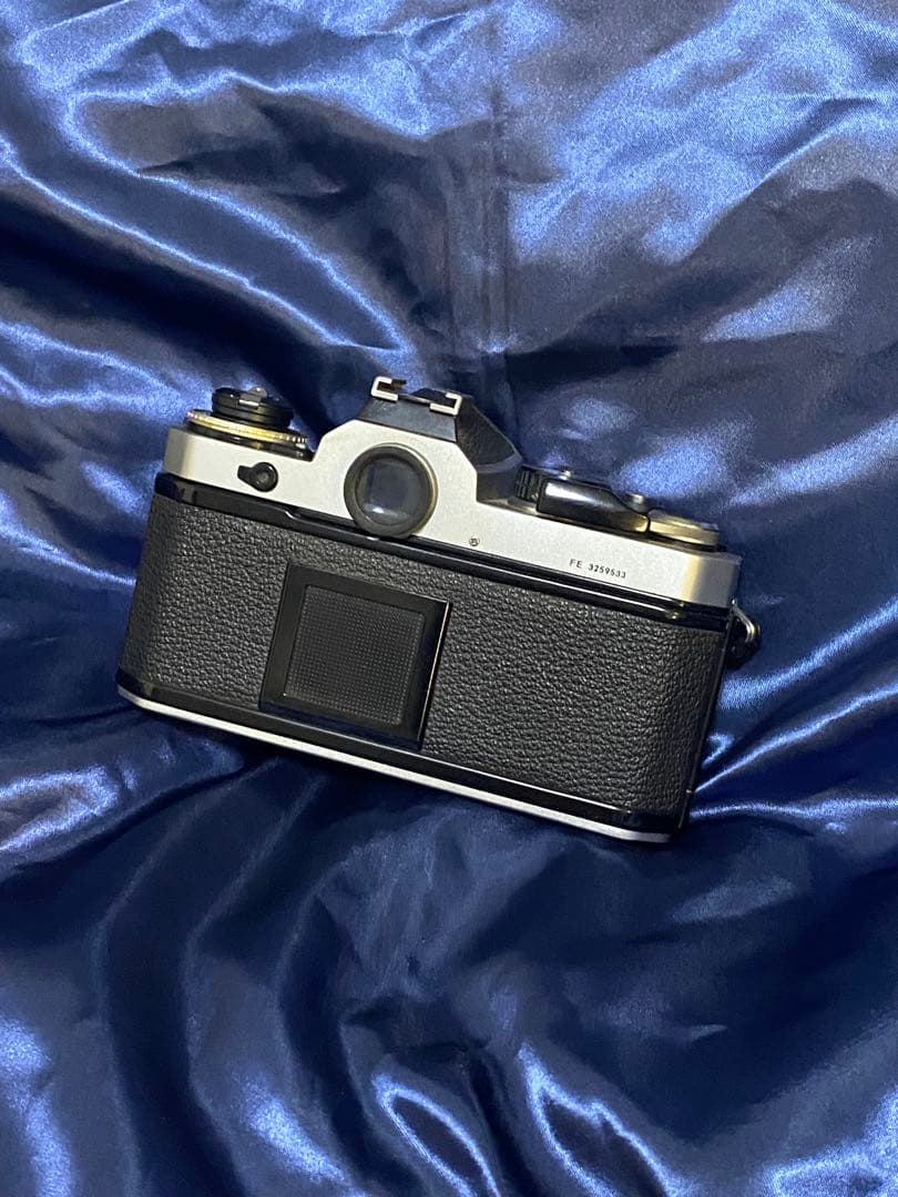 ジャンク　Nikon FE 一眼レフカメラ