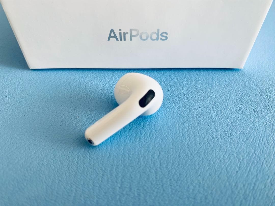 AirPods 第4世代 L片耳 左耳のみ イヤホン A3053