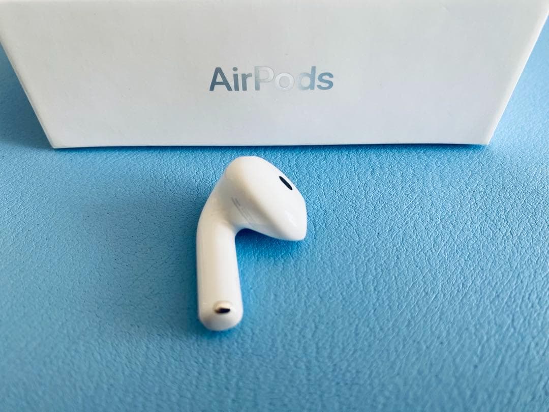 AirPods 第4世代 L片耳 左耳のみ イヤホン A3053