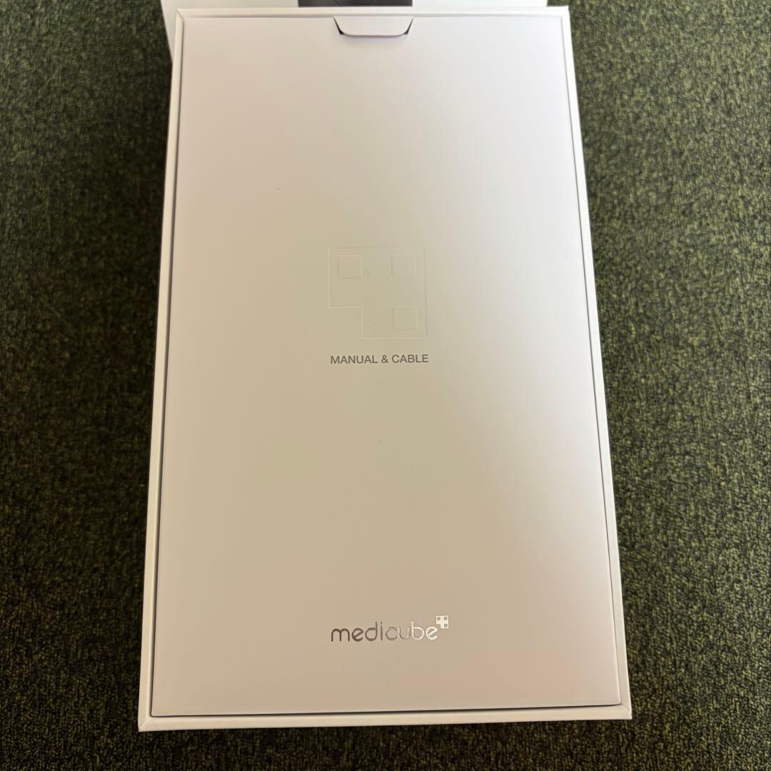 medicube AGE-R BOOSTER PRO 美顔器