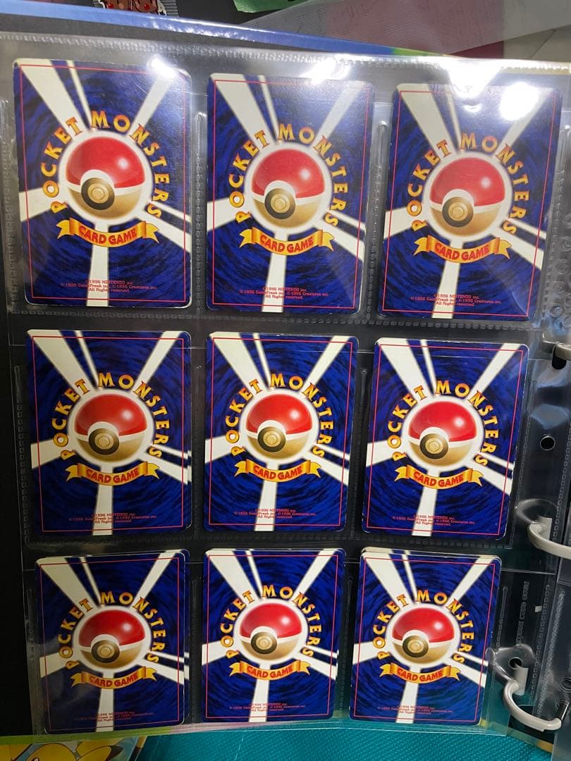 【超貴重】ポケモンカード旧裏キラカードまとめ売り②豪華ピカチュウのバインダー付き