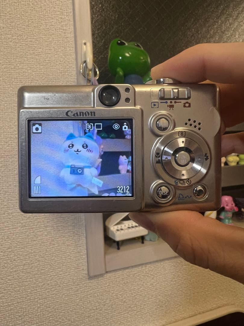 canon ixy 50 キヤノン　デジタルカメラ
