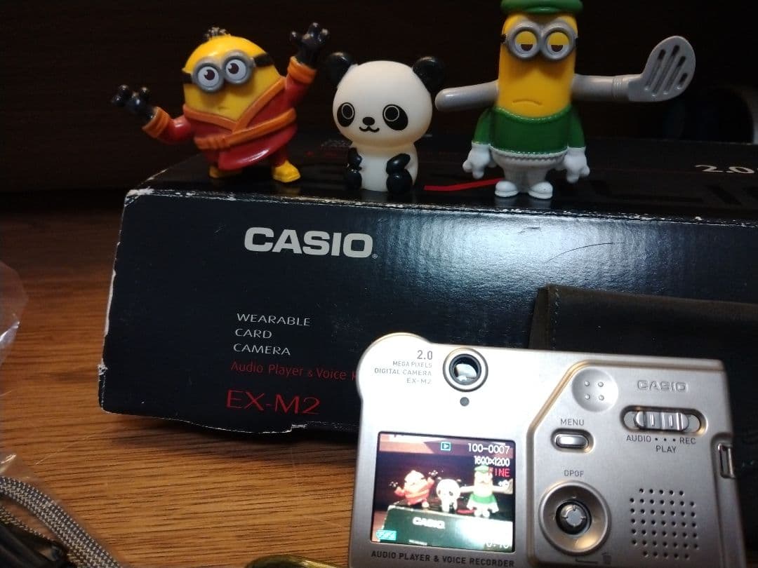 【美品 付属品完備】CASIO EXILIM EX-M2　薄型