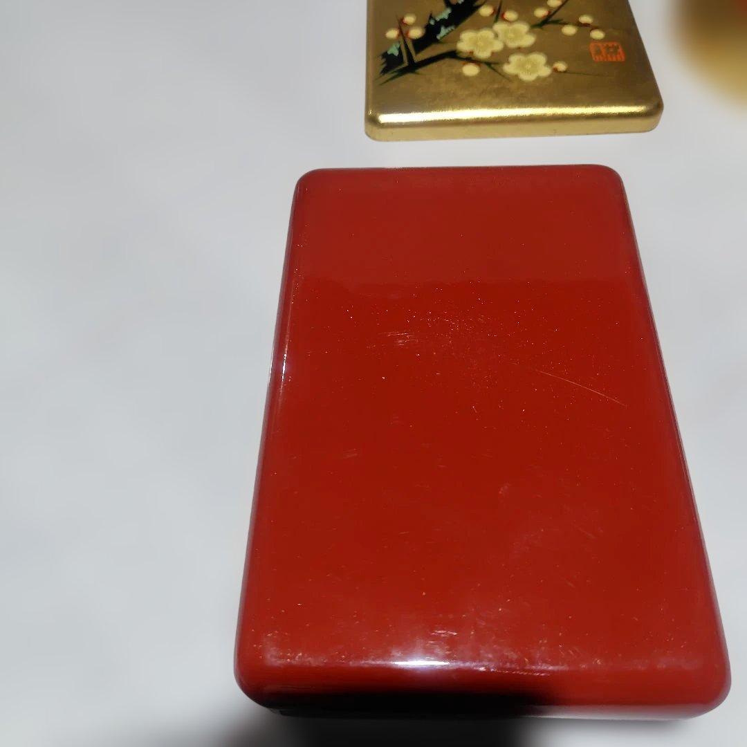 金色の漆器 梅の花デザイン セット