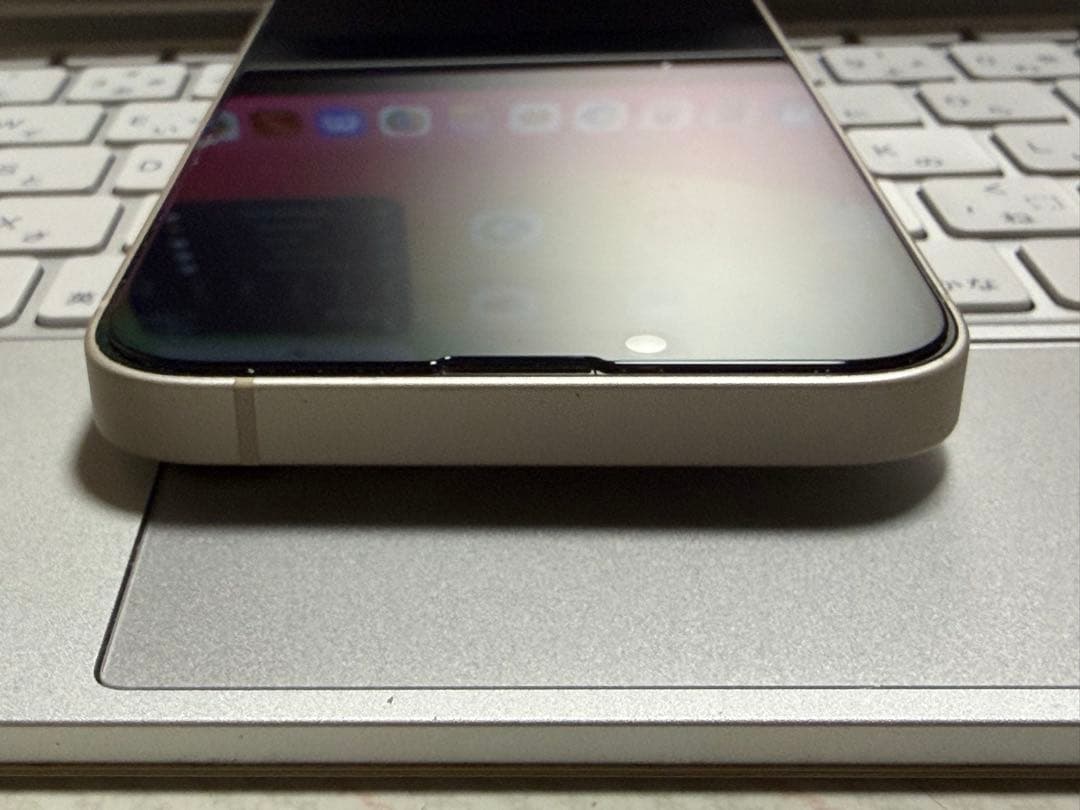 iPhone 13 スターライト　256GB 本体のみ