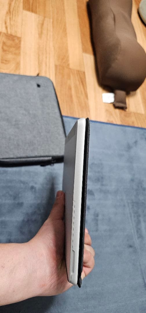 Microsoft Surface Go2 / 10.5インチ タブレットPC
