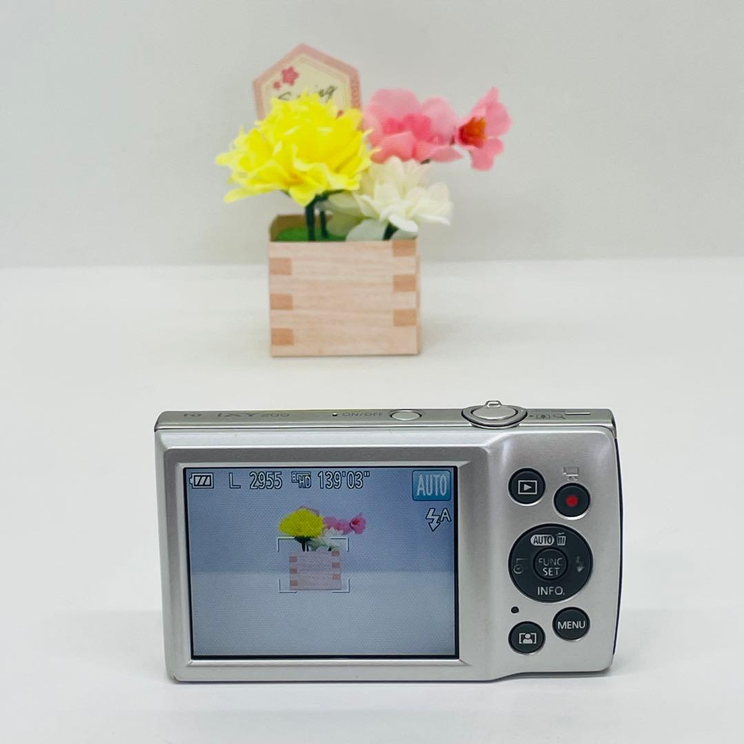 Canon コンパクトデジタルカメラ　IXY 200