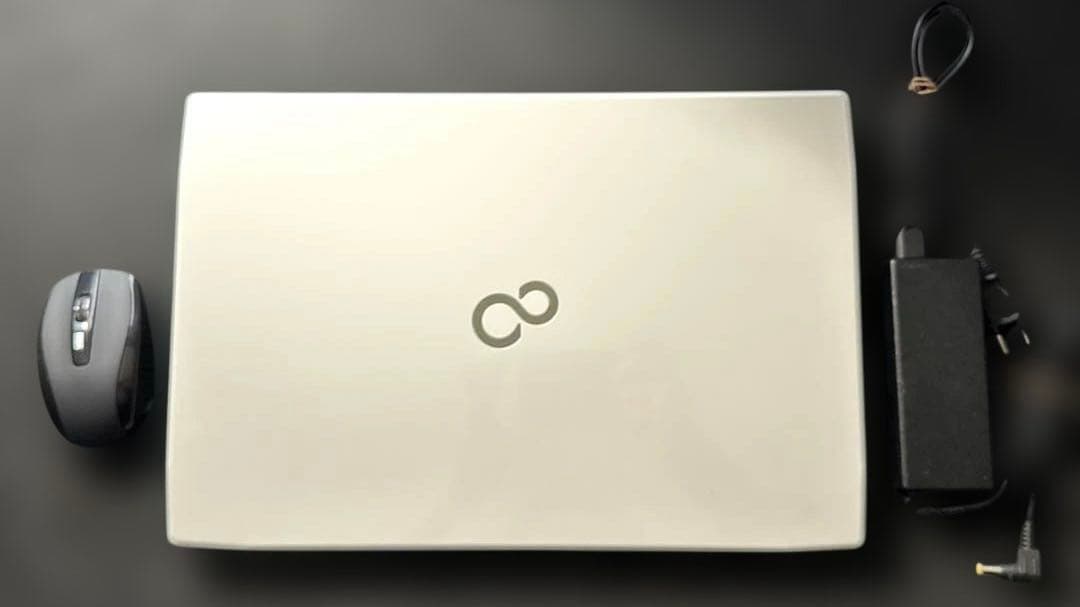 Fujitsu FMV LIFEBOOK AH42 ノートPC office有り