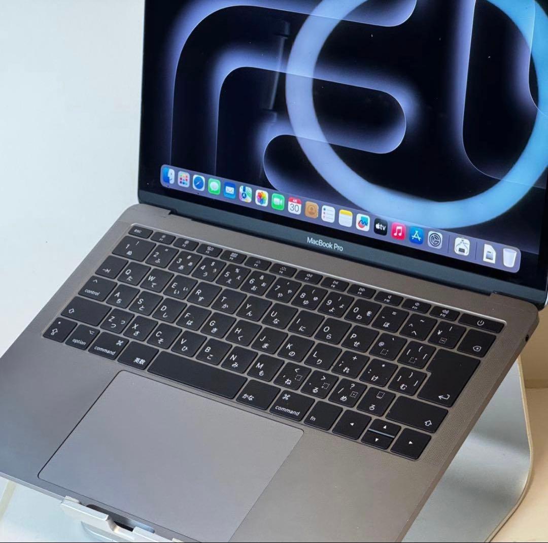 MacBook Pro 13.3㌅ i5/8G/256G SpaceGlay☆