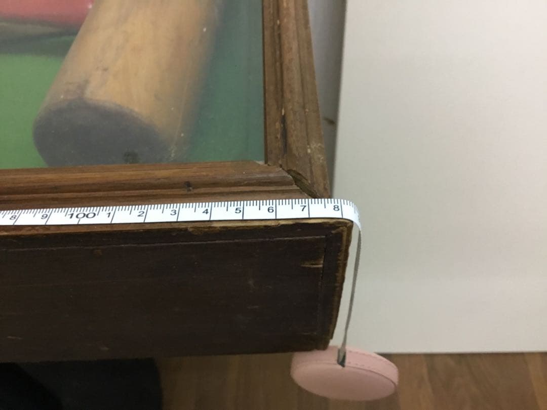 アンティークなお店や室内の装飾に：ポロ競技の用品を立体的に額装した装飾品