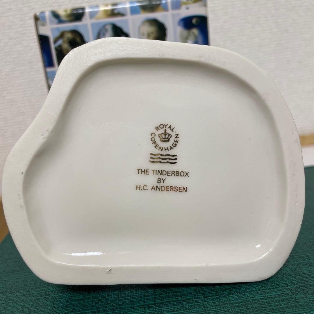 The Tinderbox ・H.C.Andersen・箱・ Cop・