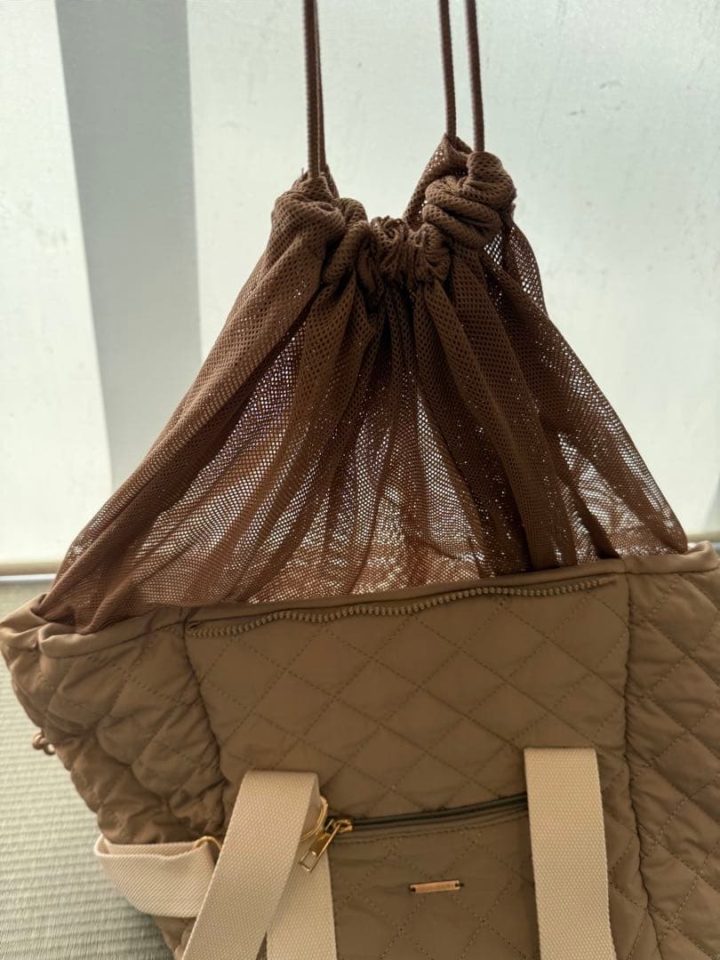 最終値下げ⭐︎超美品⭐︎moncheri キルティングワイドオープンバッグ