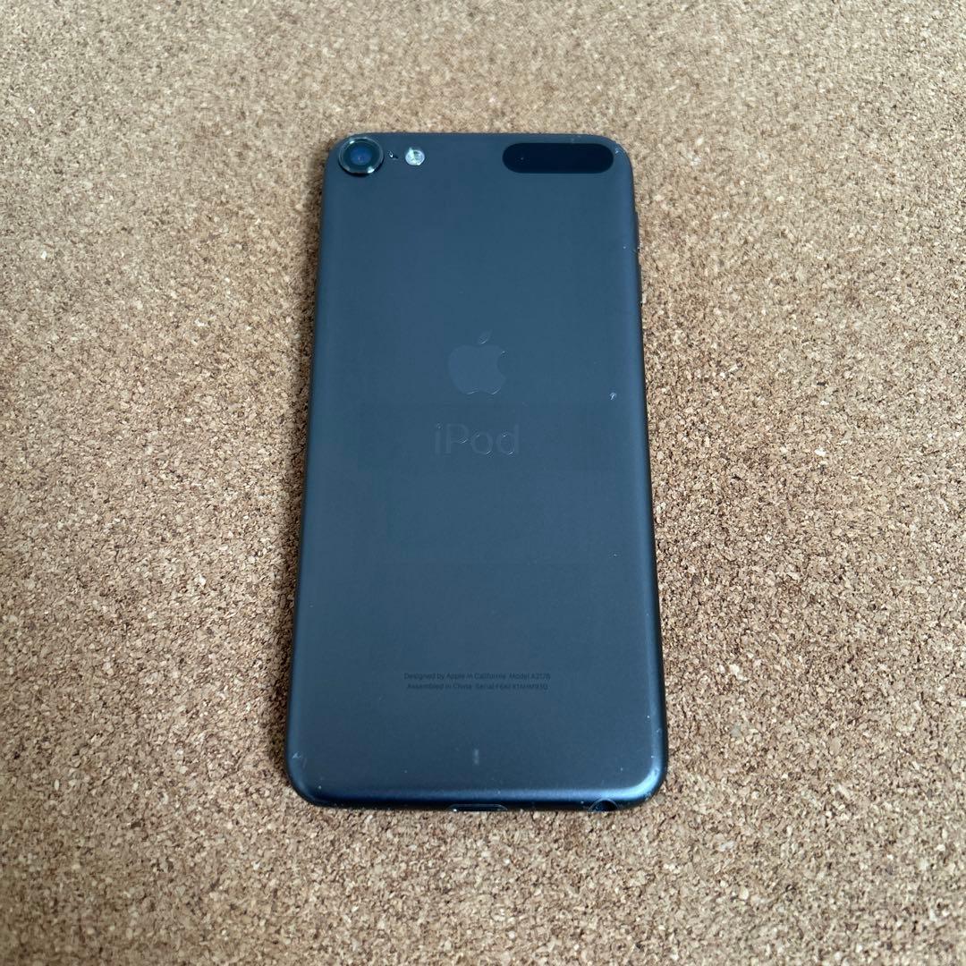 9913【早い者勝ち】iPodTouch7 第7世代 32GB WIFIモデル☆