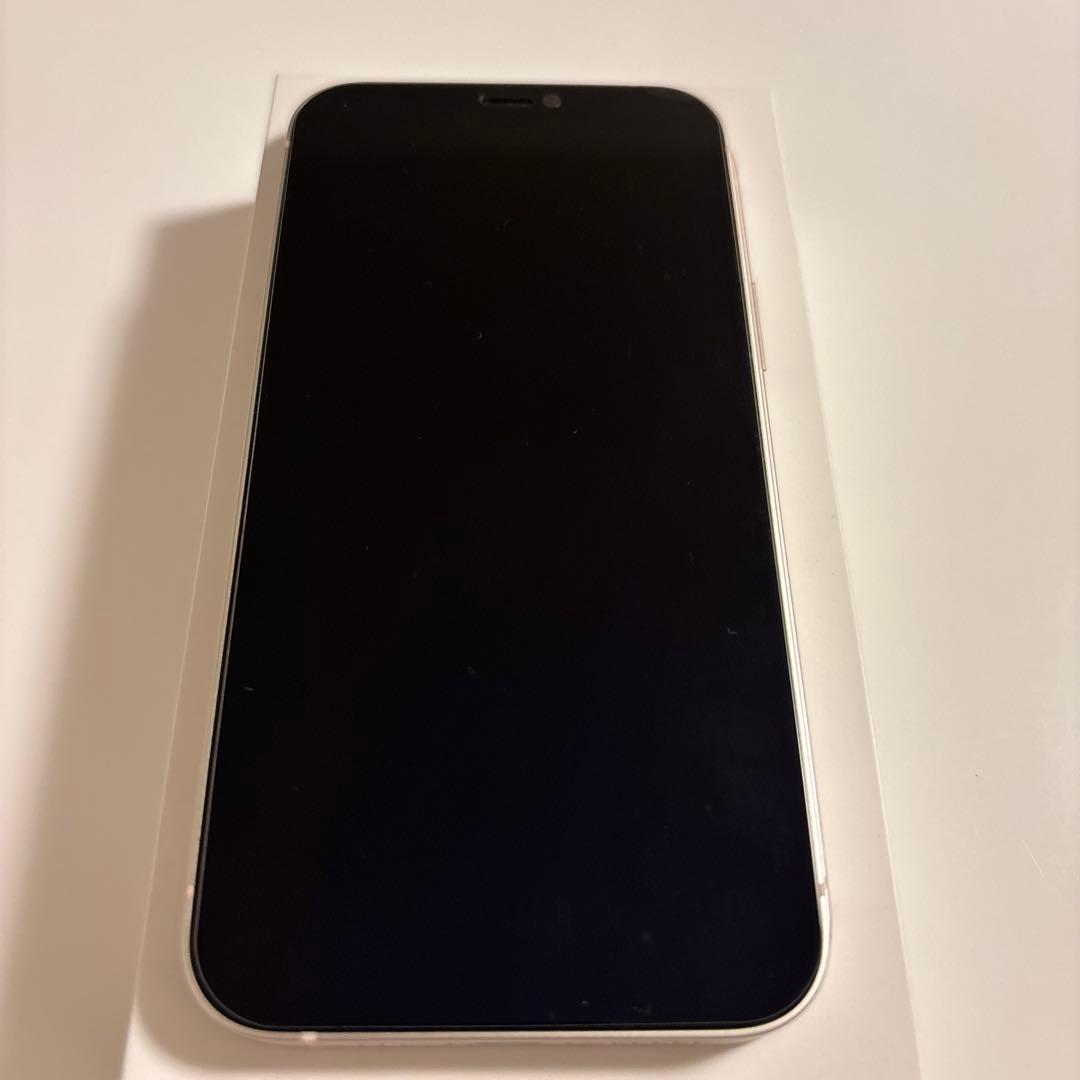Apple iPhone 12ホワイト 本体