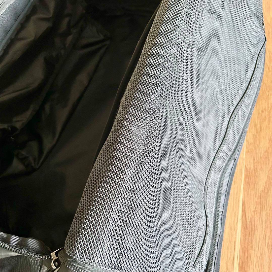 新品未使用品！　パタゴニア ブラックホールダッフル55L