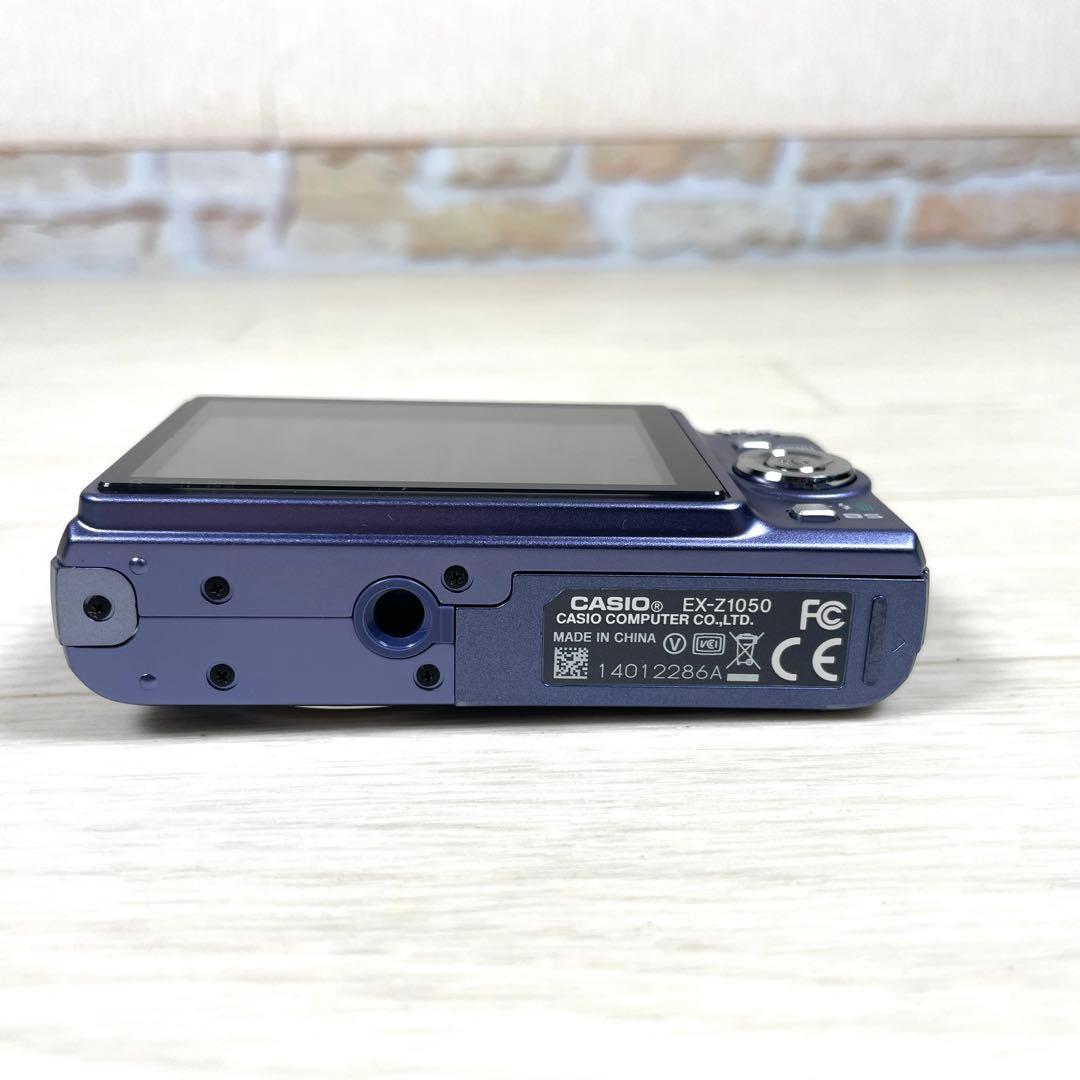 CASIO EXILIM EX-Z1050 カシオ　エクシリム