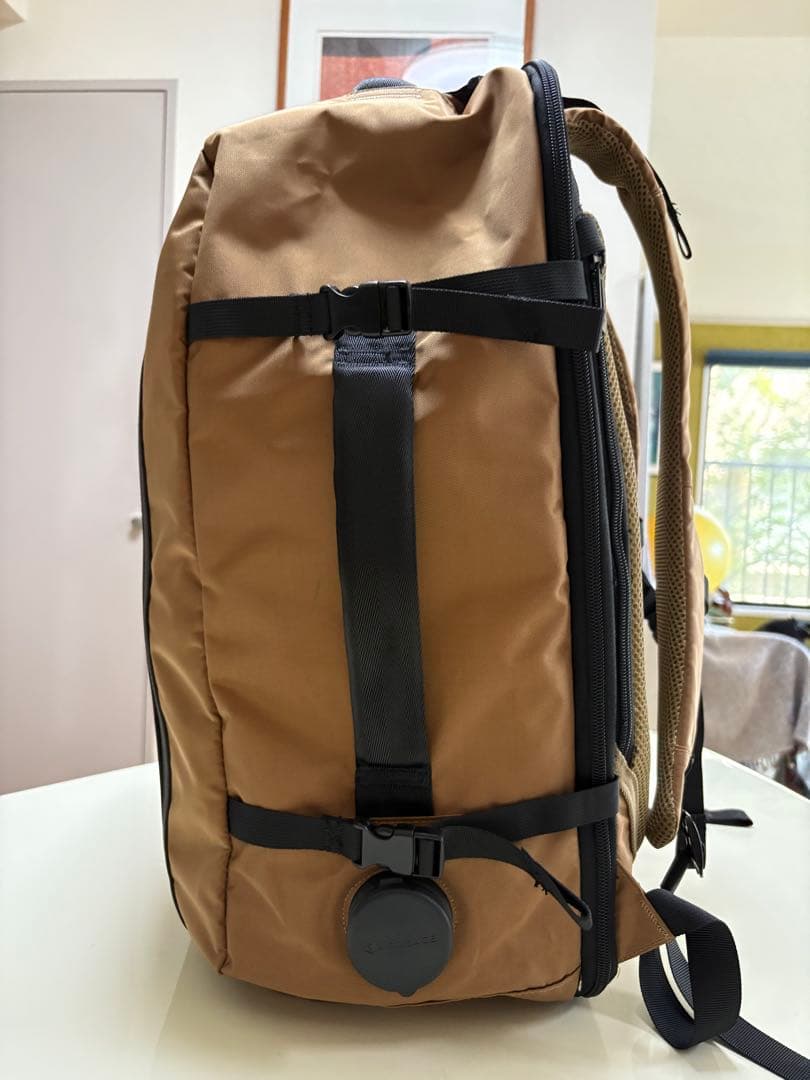 Nordace Henge – 45Lキャリーオンリュック