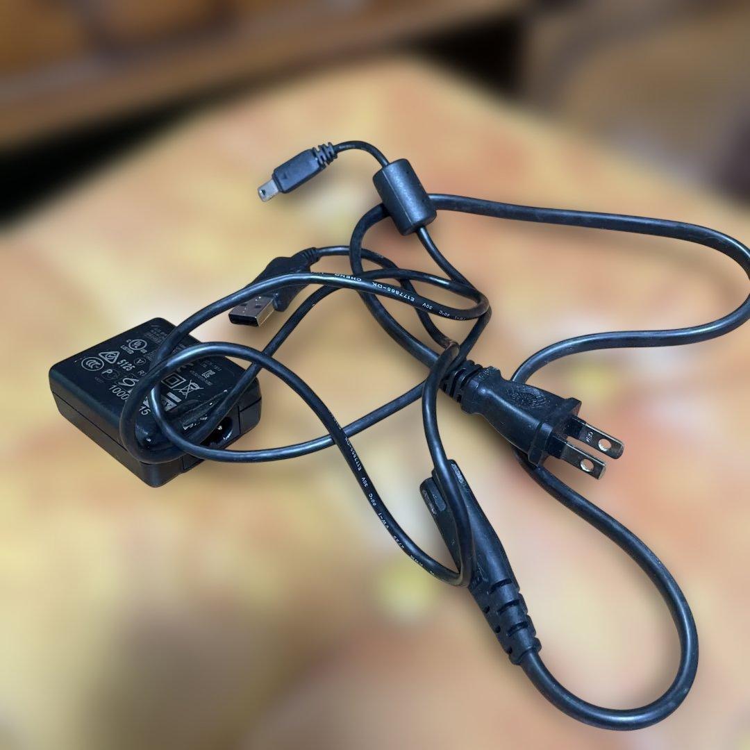 CASIO EXILIM EX-ZR15 7倍光学ズーム デジタルカメラ