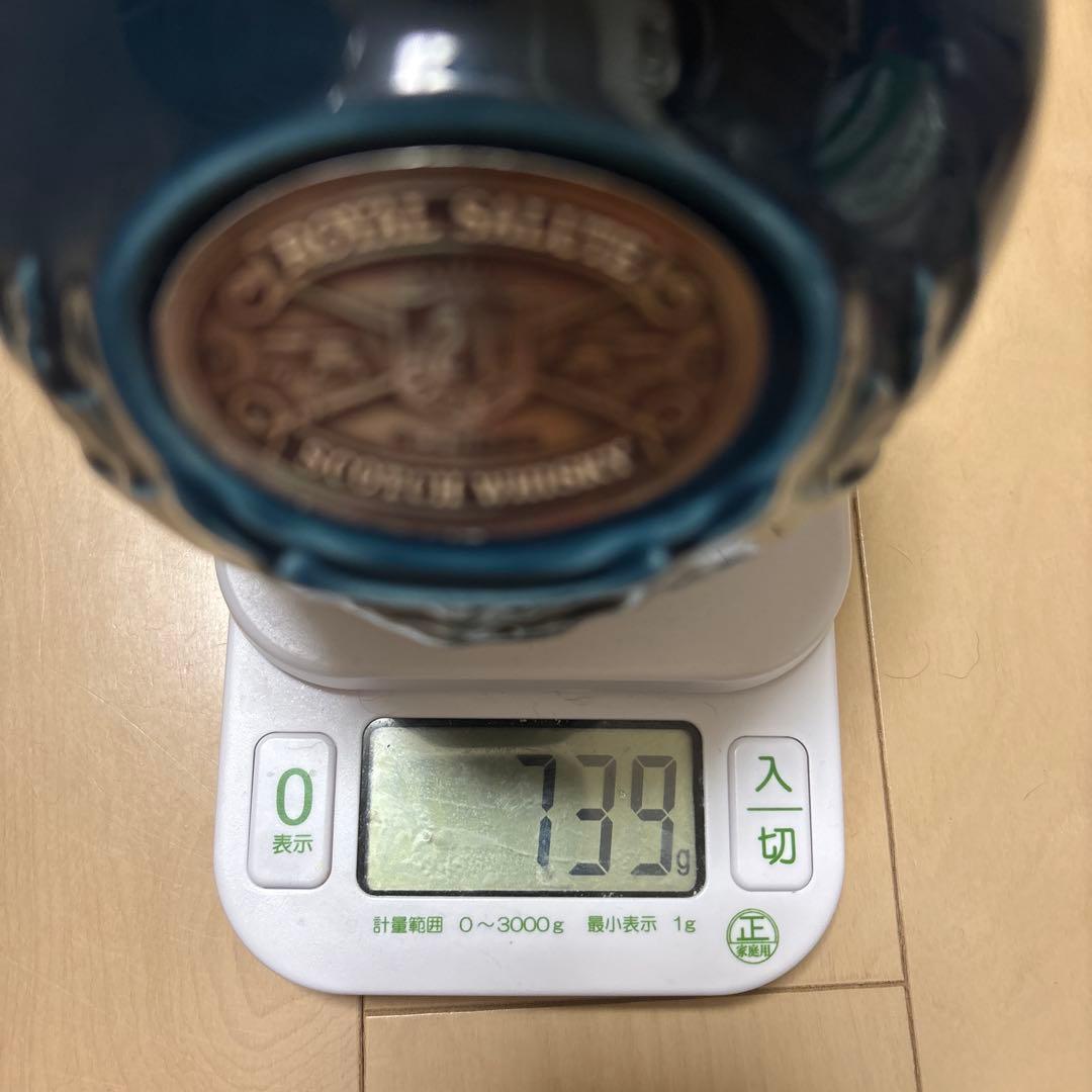 Chivas Regal 21年 青い陶器ボトル