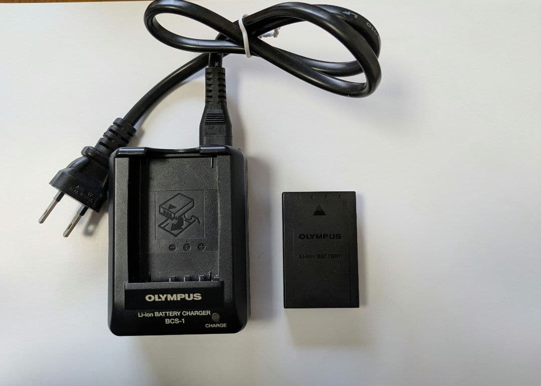 OLYMPUS E-PL1ミラーレス一眼 レンズキット ホワイト【動作確認済み】