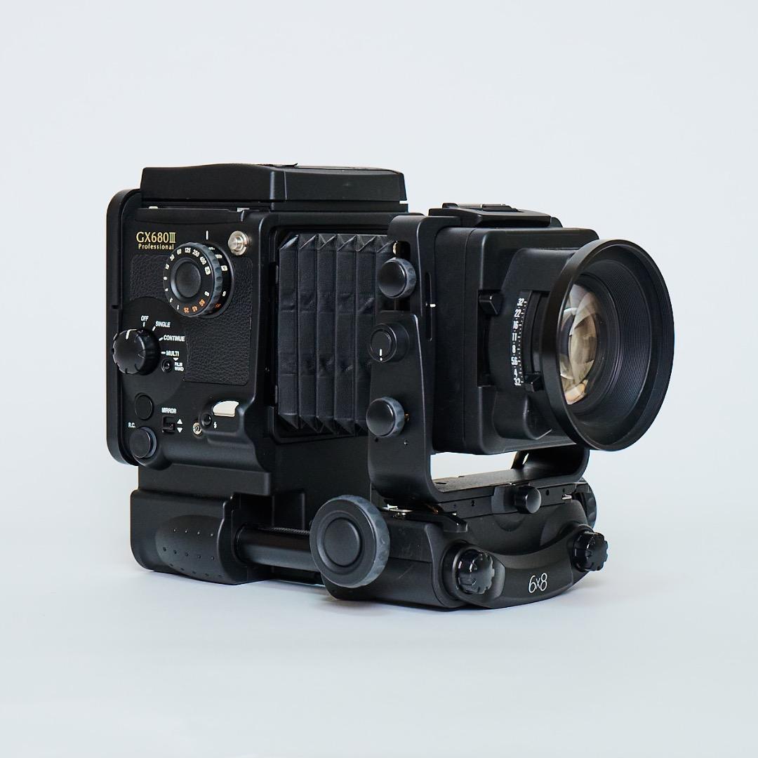 FUJIFILM GX680Ⅲ Professional ケース付